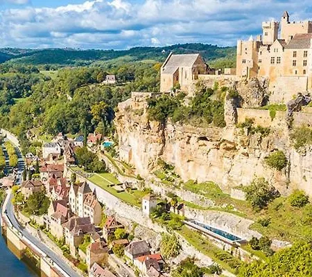 Dom wakacyjny Le Bonheur *